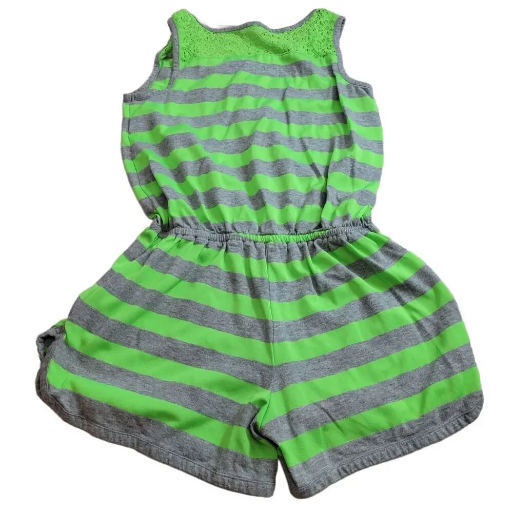 Children's Place stripped romper L10/12